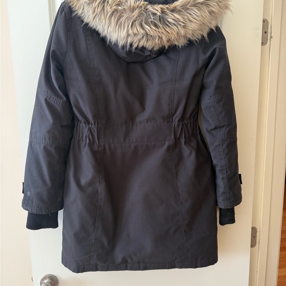 ARITZIA Golden by TNA Bancroft Parka - Picture 2 of 7